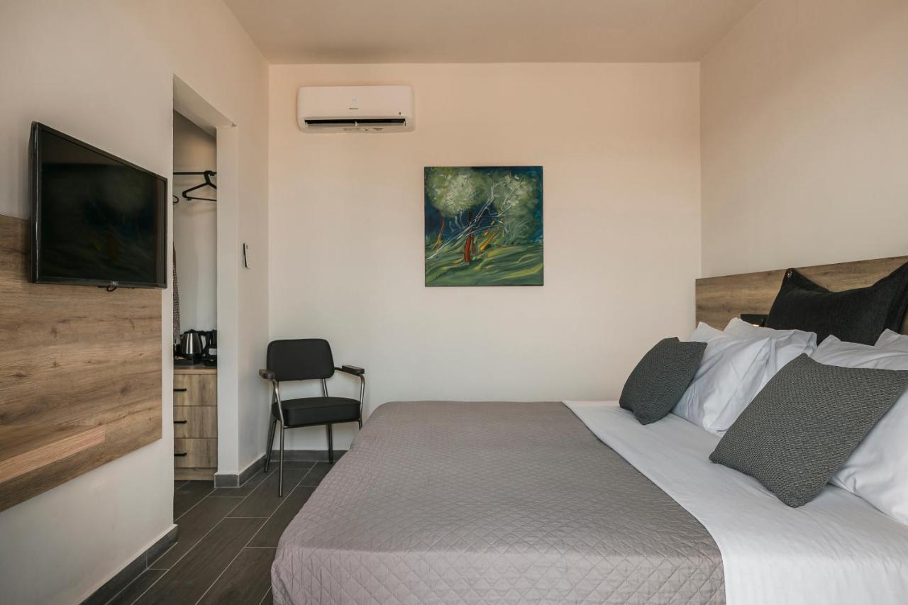 Skala Hotel Bagian luar foto