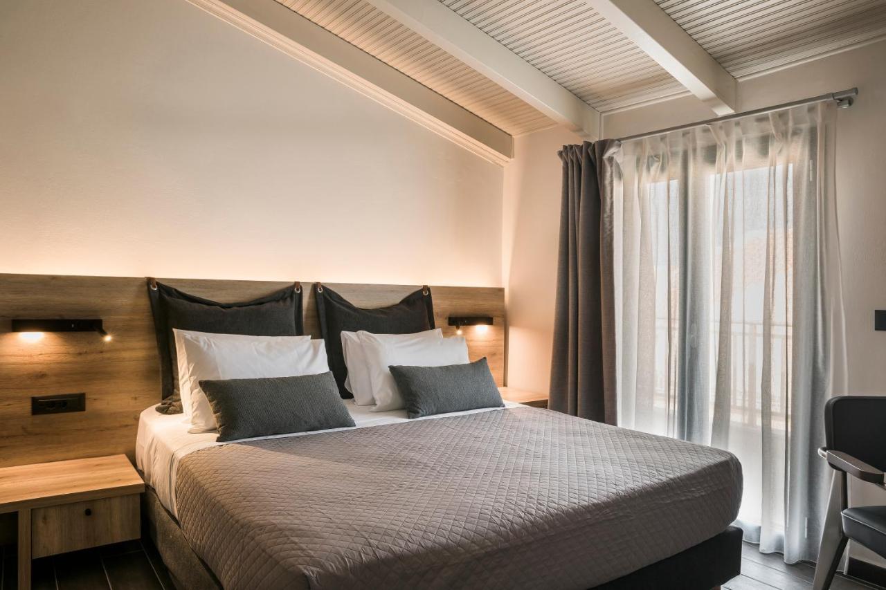 Skala Hotel Bagian luar foto